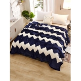 Zig Zag Pattern Soft Warm Blanket