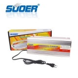 12 Volt 220 Volt 2000W DC AC Solar Power Inverter with Battery Charger